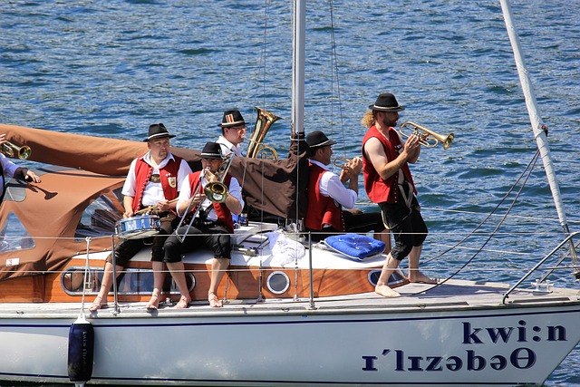 泰伦卢下课！鲍尔默对他彻底失望，哈登直言快船不需要混子.