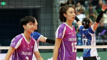 进攻火力突 进攻火力突